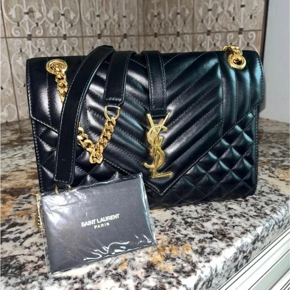 Yve Saint Laurent ENVELOPE MEDIUM IN MATELASSÉ LAMBSKIN Brand New  Authenticated